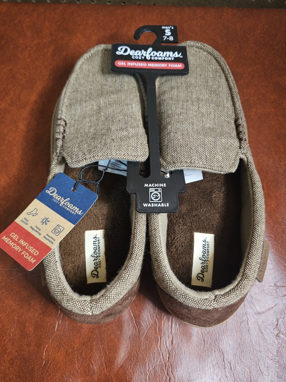 Dearfoams Men’s Gray Memory Foam Slip-On Slippers